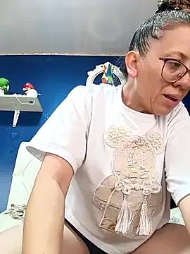 miss_hanna07 on StripChat 