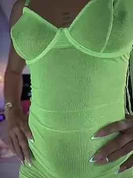 MystiqueXXX — PUSSY PLAY CLOSE UP