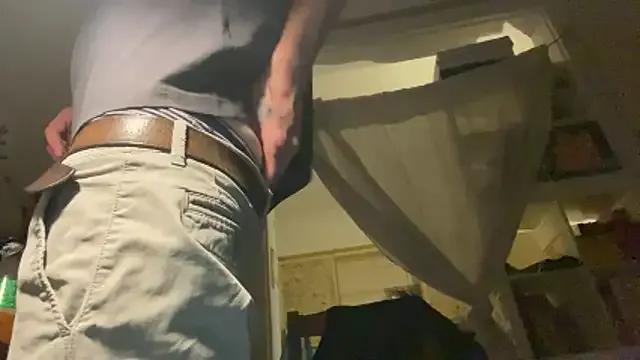 Otikatseikarpaksei — spit on my dick and cum