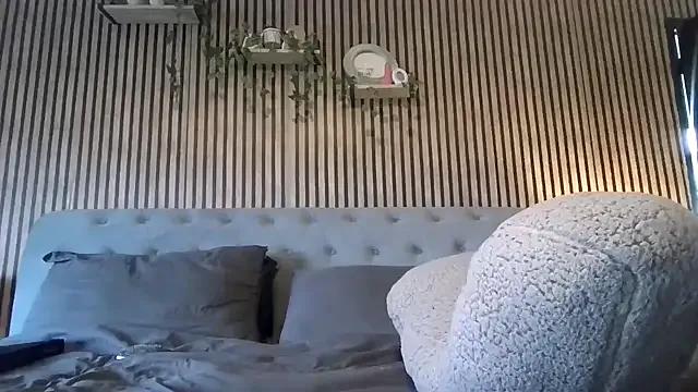 poppyinga1 — last man to clear goal gets snap/whatapp