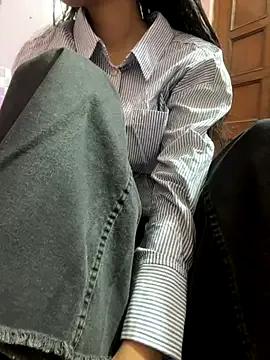 Sandhya_77 — Group on StripChat