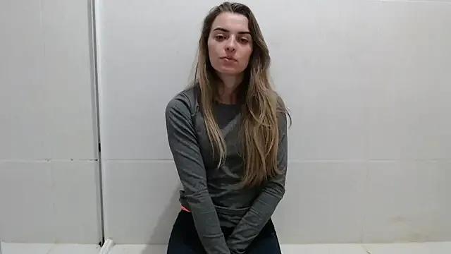 SweetGraciosa on StripChat 