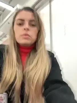 SweetGraciosa on StripChat 