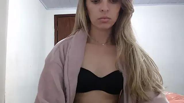 SweetGraciosa on StripChat 