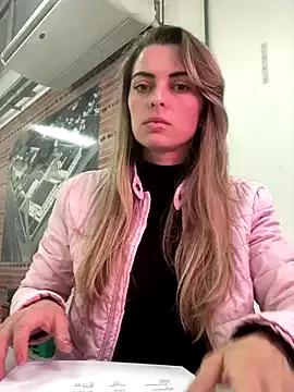 SweetGraciosa on StripChat 