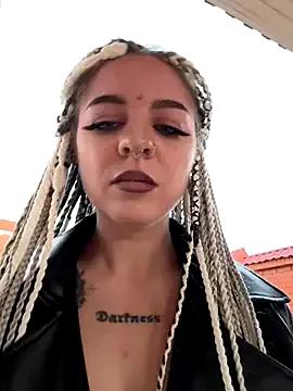 TwixCouple — TWERK +MAKE ASS RED