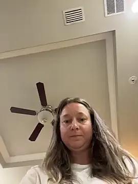 Vivian_MayXxX on StripChat 