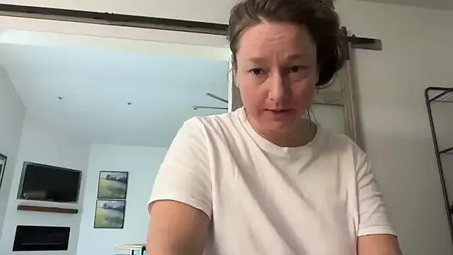 Vivian_MayXxX on StripChat 