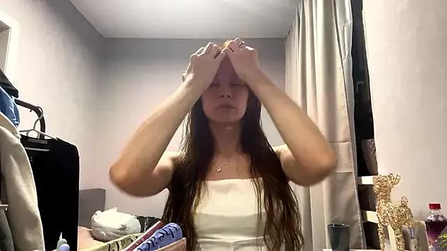 WildPeachh — air kiss