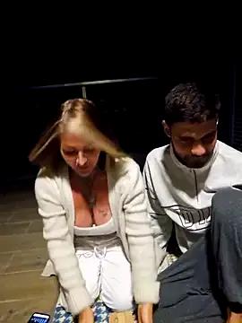 YourMommyBlair on StripChat