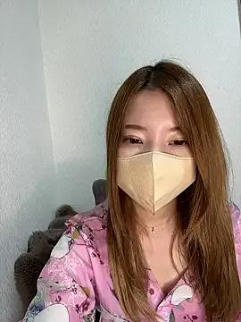 yuuhichan on StripChat 